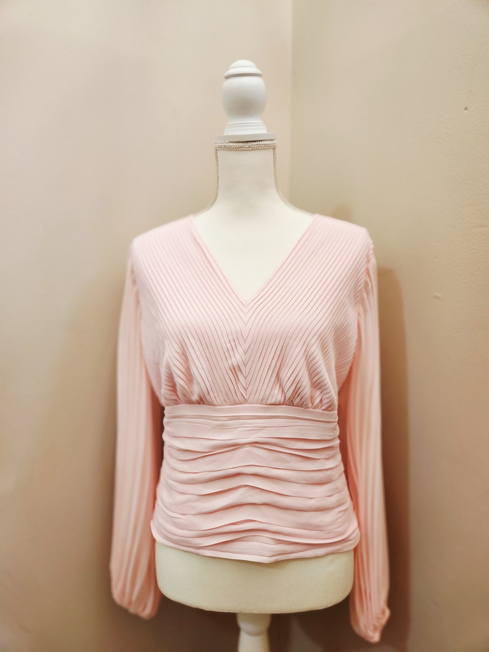 White House Black Market Light Pink Pleated V-Neck Blouse